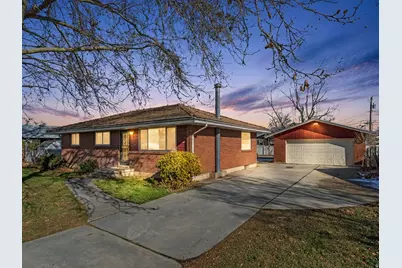 5362 S 2050 W, Roy, UT 84067 - Photo 2