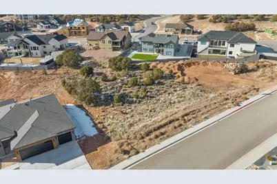 1882 S Oak Springs Rd #312, Cedar City, UT 84720 - Photo 14