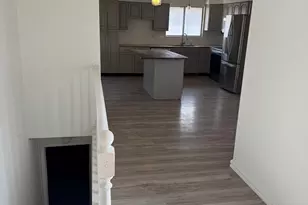 997 E 825 N, Layton, UT 84040 - Photo 4