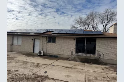 997 E 825 N, Layton, UT 84040 - Photo 32