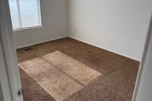 997 E 825 N, Layton, UT 84040 - Photo 12