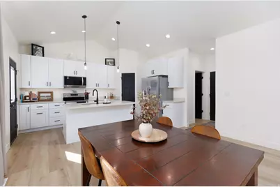 202 N Oh Henry St, Santaquin, UT 84655 - Photo 12