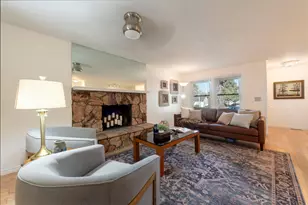 2404 E 4500 S, Holladay, UT 84117 - Photo 6