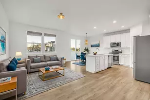 1058 S Lilac Way, Mapleton, UT 84664 - Photo 2