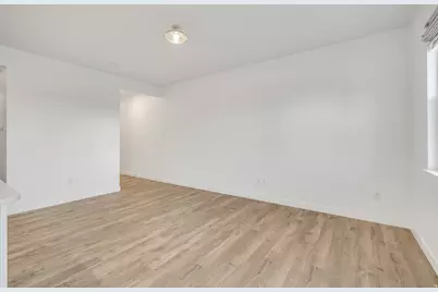 1058 S Lilac Way, Mapleton, UT 84664 - Photo 8