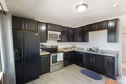 141 N Pinehurst Ave E, Tooele, UT 84074 - Photo 10