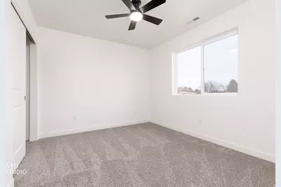 241 W 310 N, Orem, UT 84057 - Photo 18