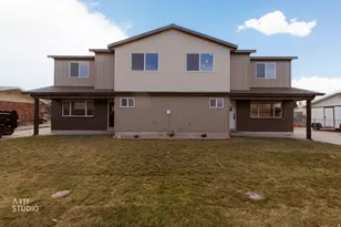 241 W 310 N, Orem, UT 84057 - Photo 2