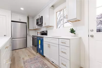 241 W 310 N, Orem, UT 84057 - Photo 8