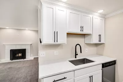 875 E Arrowhead Ln S #47, Murray, UT 84107 - Photo 10