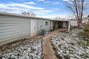 2600 N Hill Field Rd, Layton, UT 84041 - Photo 22