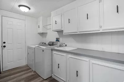 2600 N Hill Field Rd #96, Layton, UT 84041 - Photo 10