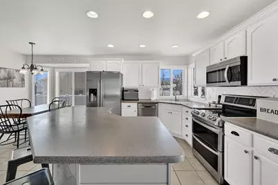 1392 W 2175 S, Syracuse, UT 84075 - Photo 12