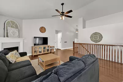 1392 W 2175 S, Syracuse, UT 84075 - Photo 8