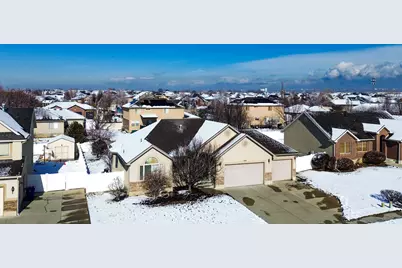 1392 W 2175 S, Syracuse, UT 84075 - Photo 4