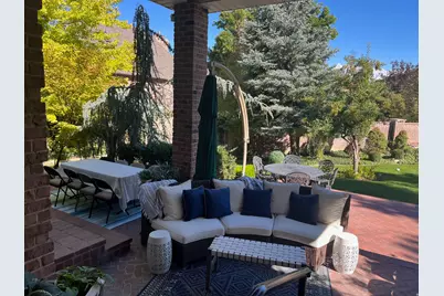 2051 E Normandywoods Ct, Holladay, UT 84117 - Photo 36