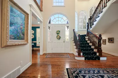 2051 E Normandywoods Ct, Holladay, UT 84117 - Photo 10