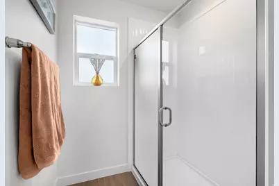 933 W Lucky Clover Dr N, Saratoga Springs, UT 84045 - Photo 16