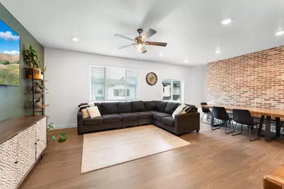 933 W Lucky Clover Dr N, Saratoga Springs, UT 84045 - Photo 6