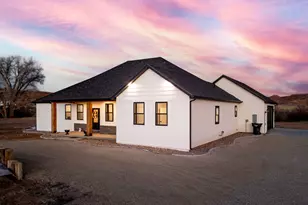 2624 N 1500 E, Roosevelt, UT 84066 - Photo 2