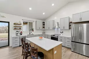 2624 N 1500 E, Roosevelt, UT 84066 - Photo 8