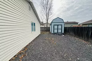 869 E 1325 N, Ogden, UT 84404 - Photo 18