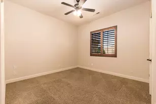 345 E 1575 S, Washington, UT 84780 - Photo 18