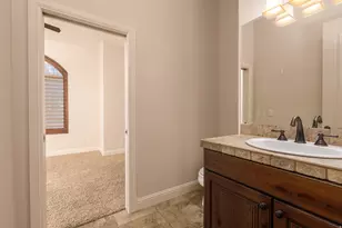 345 E 1575 S, Washington, UT 84780 - Photo 22