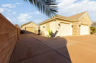345 E 1575 S, Washington, UT 84780 - Photo 40