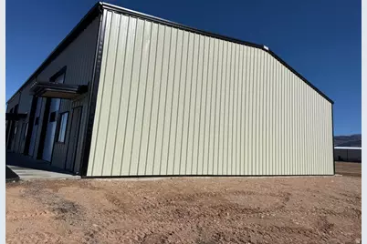 814 N 2475 #B, Cedar City, UT 84721 - Photo 8