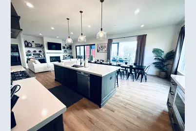 39 W Tamarind Way, Garden City, UT 84028 - Photo 10