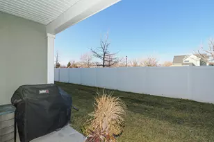 12738 S Park Run Ct W, Riverton, UT 84065 - Photo 6