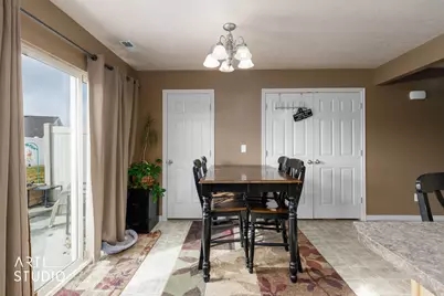 133 W Arlington Way, Harrisville, UT 84414 - Photo 12