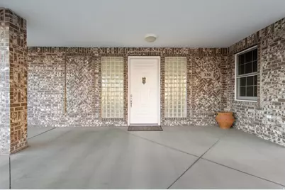 339 W Sandstone Cir, Saint George, UT 84770 - Photo 8