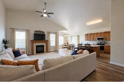 1758 S 50 E, Orem, UT 84058 - Photo 4