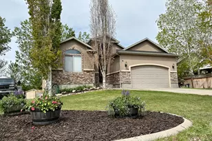1758 S 50 E, Orem, UT 84058 - Photo 2