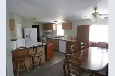 975 E 6600 S #62, Uintah, UT 84405 - Photo 8