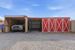 2329 W Myers Ln, Riverton, UT 84065 - Photo 38