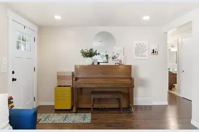 2329 W Myers Ln, Riverton, UT 84065 - Photo 6