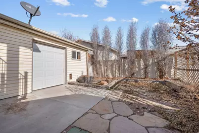 6479 W Kings Estate Dr, West Valley, UT 84128 - Photo 28
