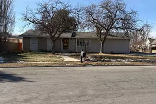 2544 E Promenade Dr S, Cottonwood Heights, UT 84121 - Photo 1