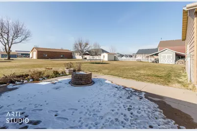 2694 W 1900 N, Plain City, UT 84404 - Photo 40