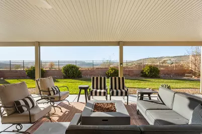 2948 E Slick Rock Rd, Washington, UT 84780 - Photo 1