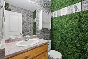 1166 N 220 W, Tooele, UT 84074 - Photo 12