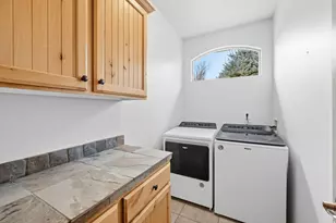 11341 S Silver Buckle Way, Sandy, UT 84092 - Photo 20