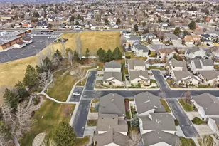 11341 S Silver Buckle Way, Sandy, UT 84092 - Photo 32