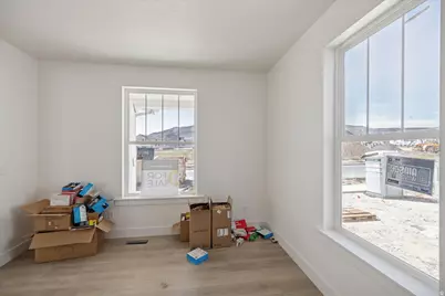 822 W Caroline Dr W #214, Saratoga Springs, UT 84045 - Photo 6