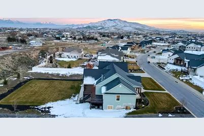 9712 N Vande Way #215, Eagle Mountain, UT 84005 - Photo 10