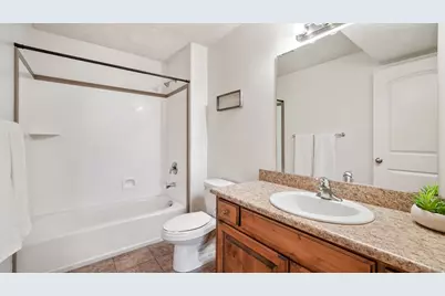 1045 S 1700 W #221, Payson, UT 84651 - Photo 22
