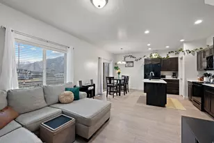 768 N Old Fort Dr, Spanish Fork, UT 84660 - Photo 8